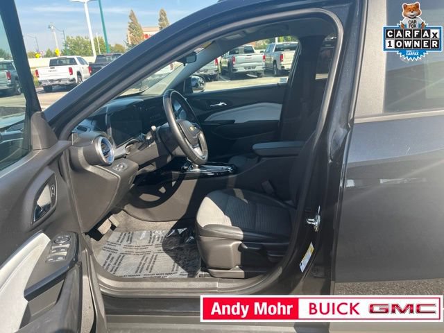 Used 2025 Chevrolet Trax LT w/ Driver Confidence Package FWD image 19