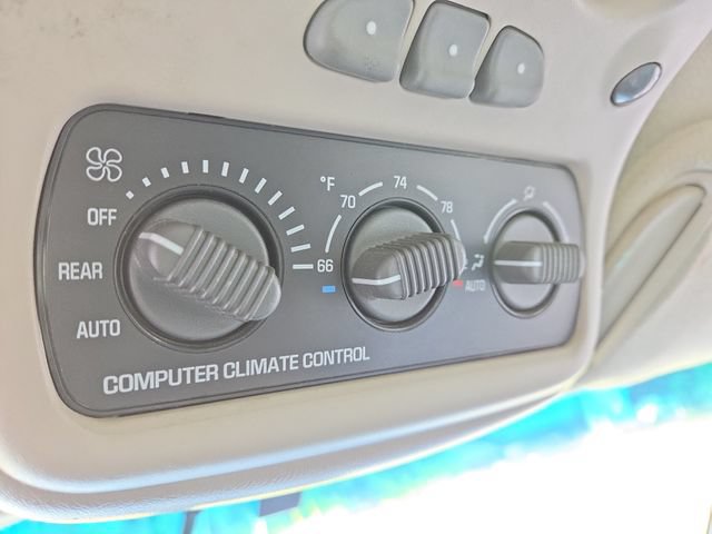 Used 2002 GMC Yukon SLT RWD image 14