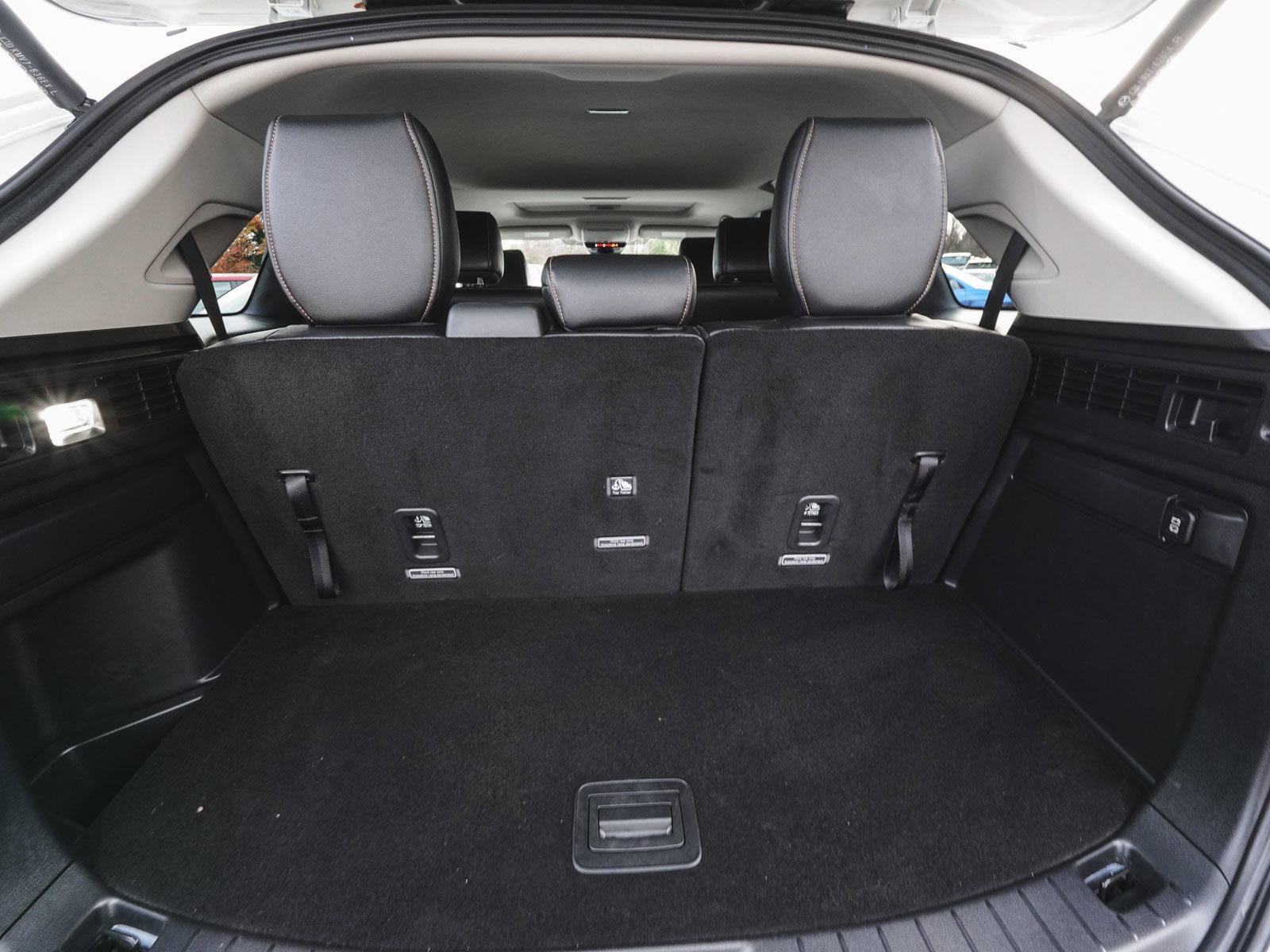 Used 2024 MAZDA CX-90 Plug-In Hybrid w/ Preferred image 42