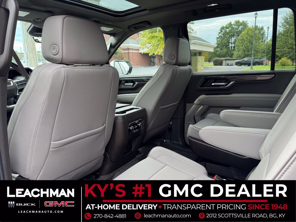 New 2027 GMC Yukon XL Elevation w/ Elevation Premium Package AWD/4WD image 16