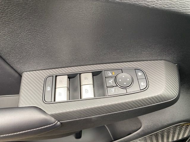 New 2025 Mitsubishi Outlander SE image 18