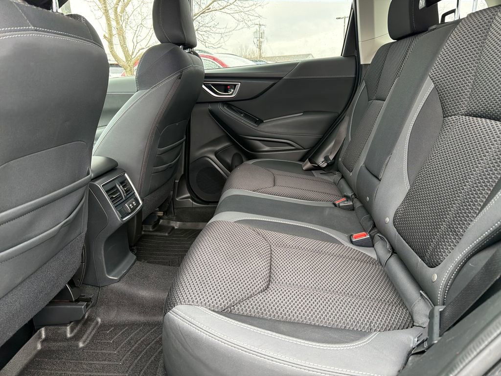 Used 2019 Subaru Forester Premium image 26