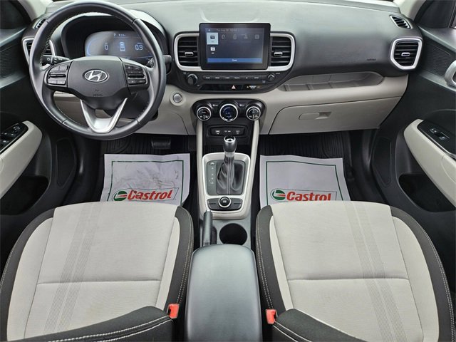 Used 2024 Hyundai Venue SEL image 12