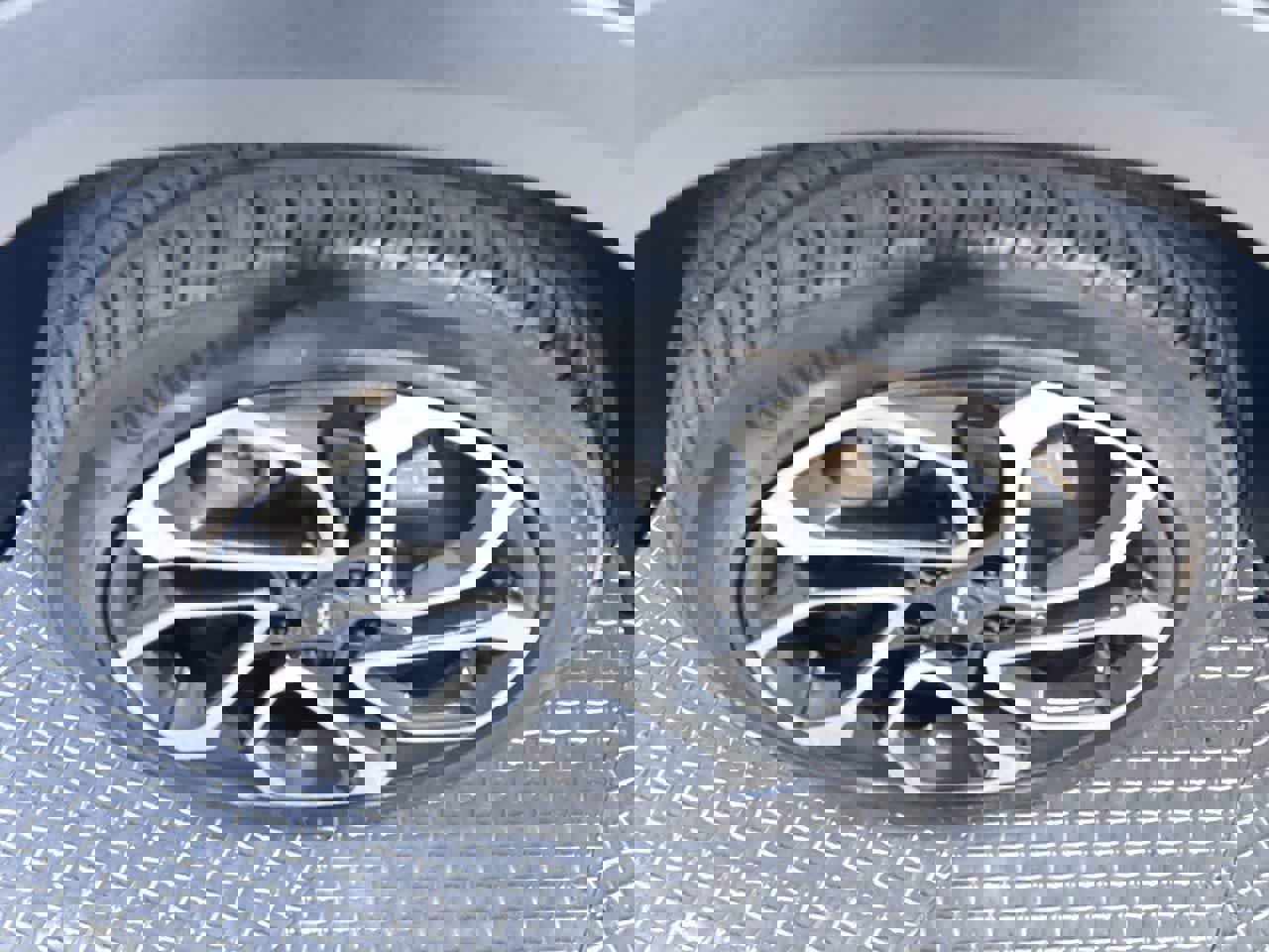 Used 2025 Chevrolet Trax RS w/ Sunroof Package image 10