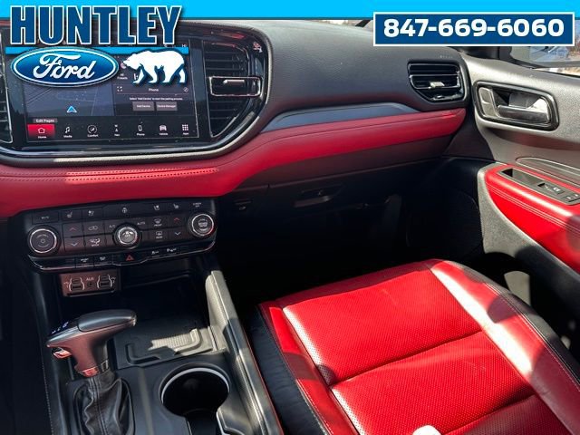 Used 2022 Dodge Durango R/T w/ Blacktop Package image 17