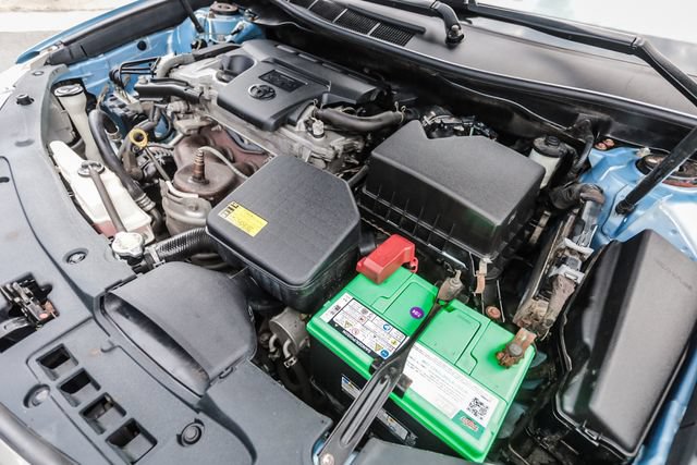 Used 2012 Toyota Camry LE FWD image 50