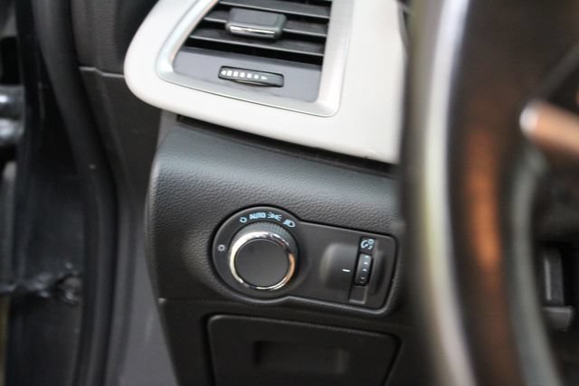 Used 2017 Buick Verano Convenience FWD image 15