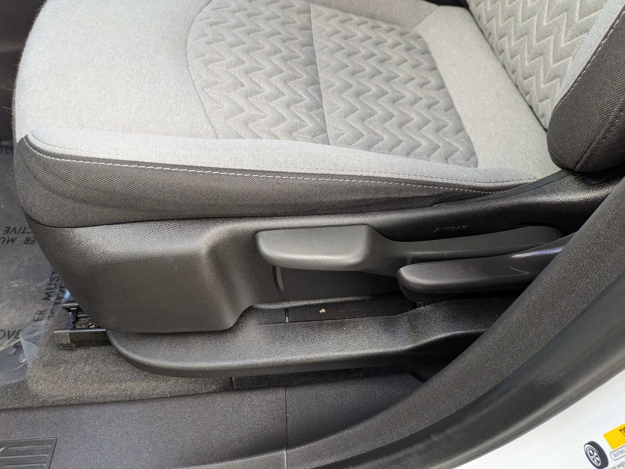 Certified 2024 Chevrolet Equinox LS w/ Sport Edition image 22