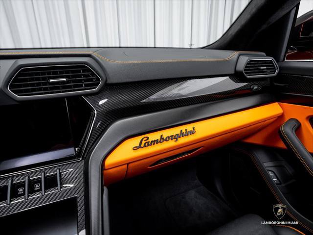 Used 2024 Lamborghini Urus S AWD/4WD image 28