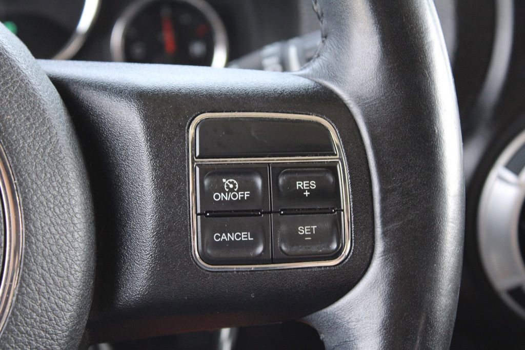 Used 2014 Jeep Wrangler Unlimited Sahara w/ Connectivity Group image 29