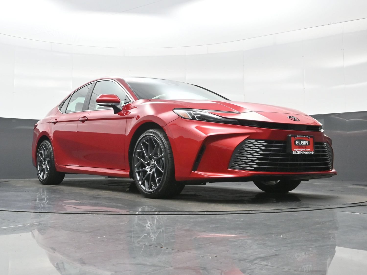 Used 2026 Toyota Camry XLE AWD/4WD image 28