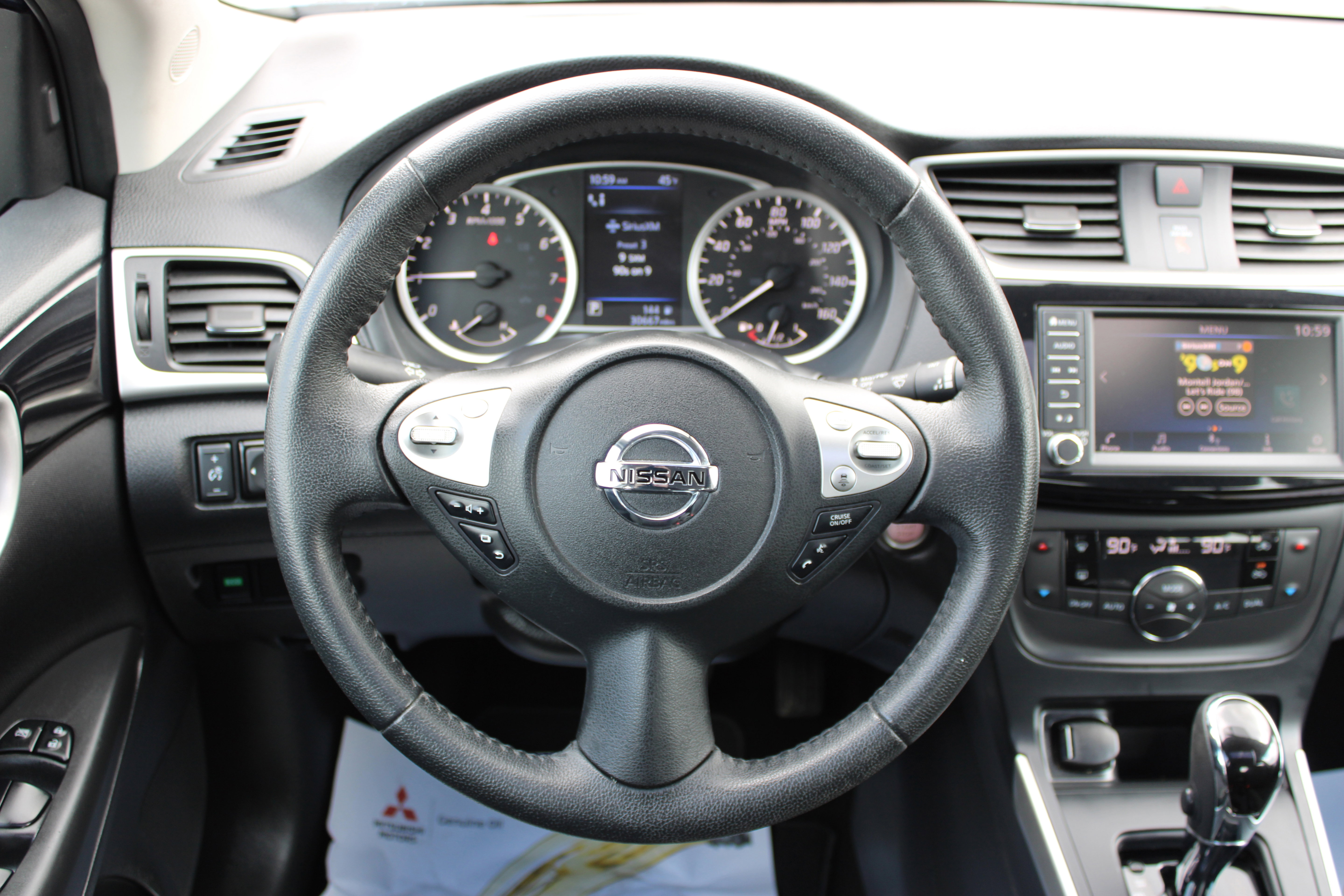 Used 2019 Nissan Sentra SV w/ Special Edition Package FWD image 16