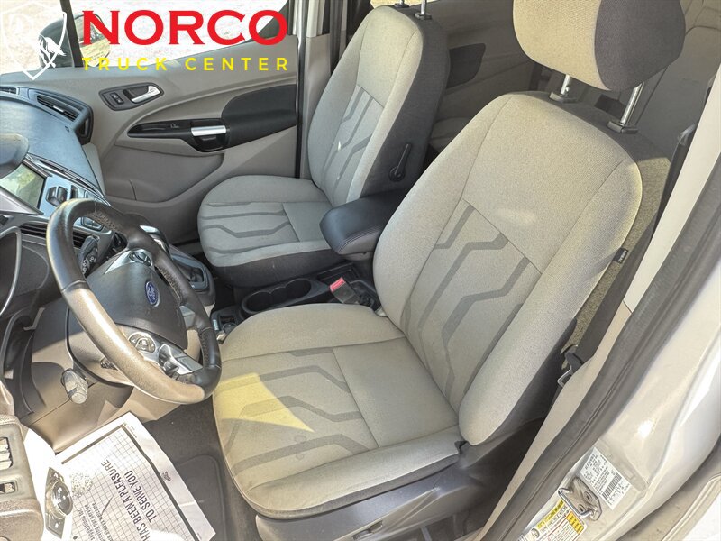 Used 2018 Ford Transit Connect XLT FWD image 22