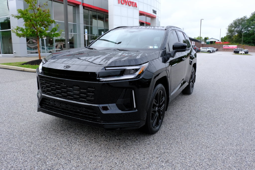 New 2026 Toyota RAV4 XSE AWD/4WD image 7