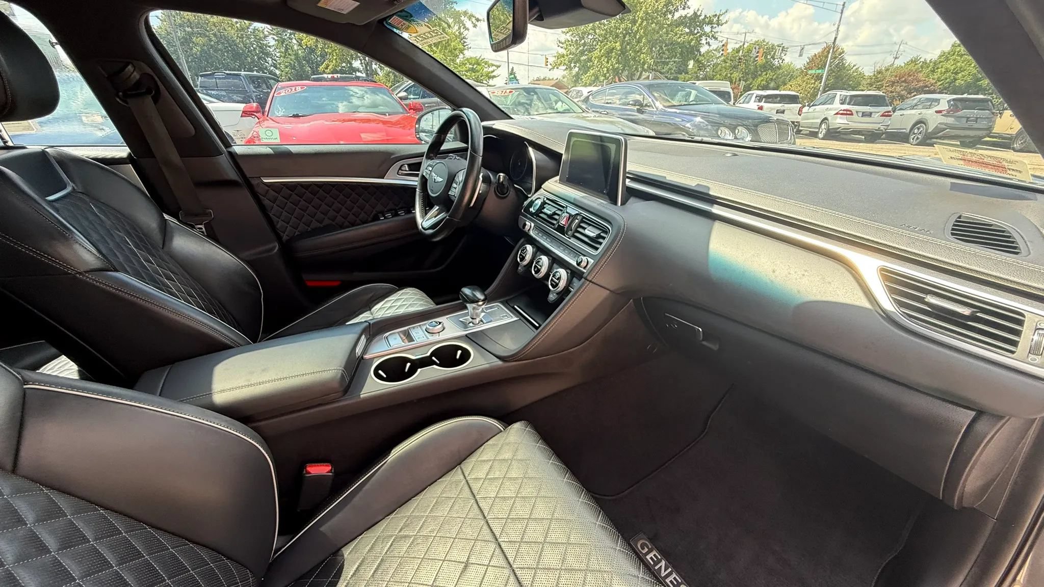 Used 2019 Genesis G70 2.0T Advanced w/ Sport Package AWD/4WD image 13