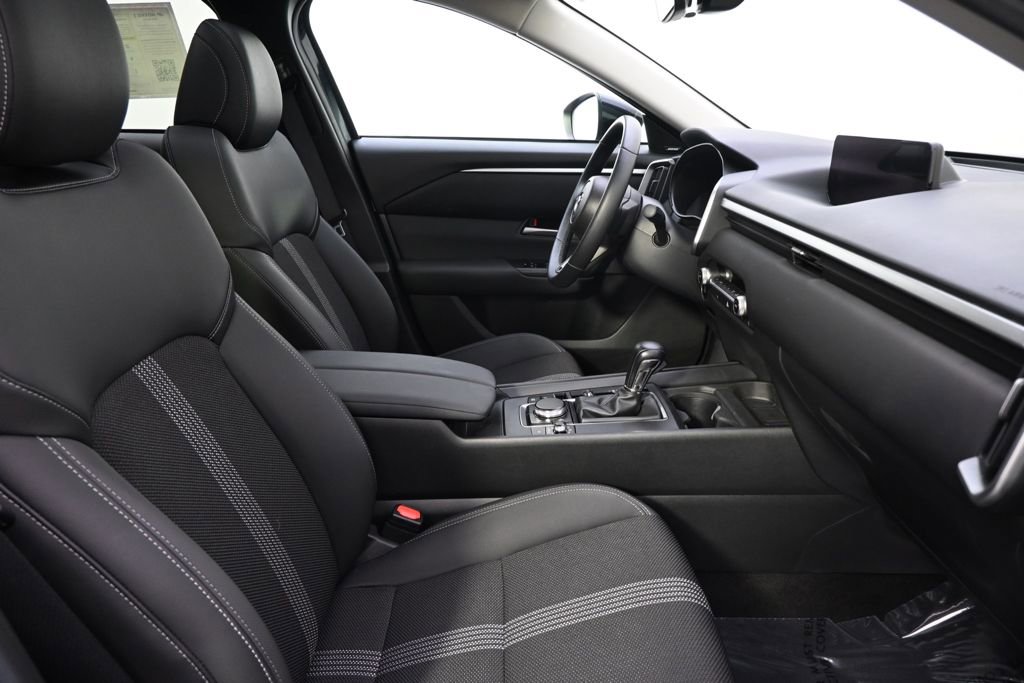 Used 2025 MAZDA CX-50 AWD 2.5 S w/ Premium Package image 17