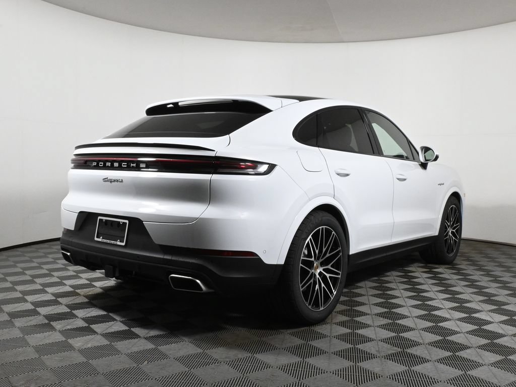 Used 2026 Porsche Cayenne E-Hybrid Coupe AWD/4WD image 7