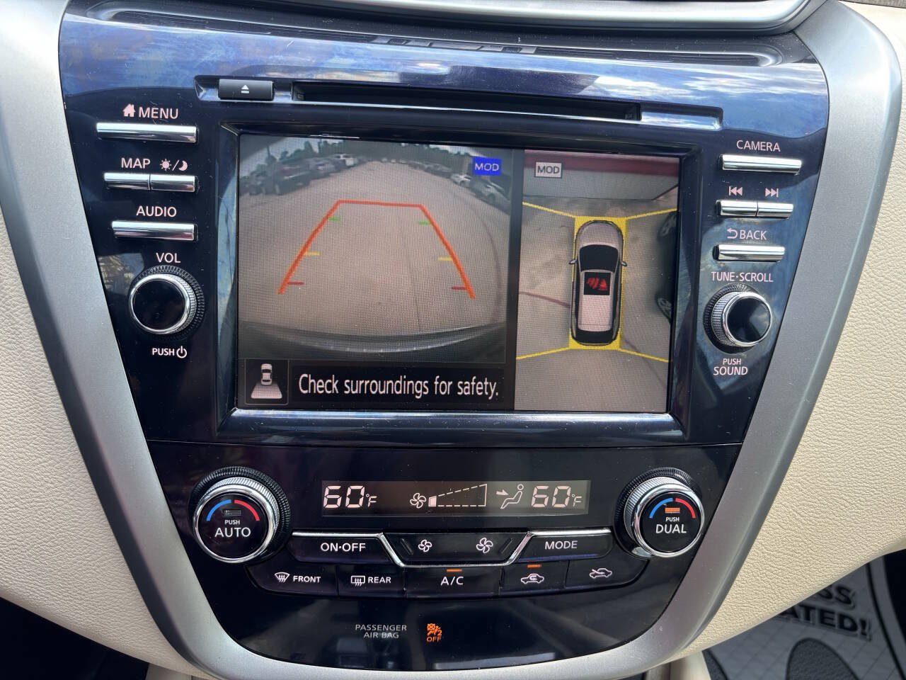 Used 2024 Nissan Murano SL FWD image 29