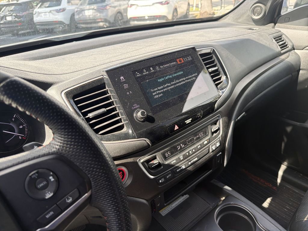 Certified 2023 Honda Passport TrailSport image 22