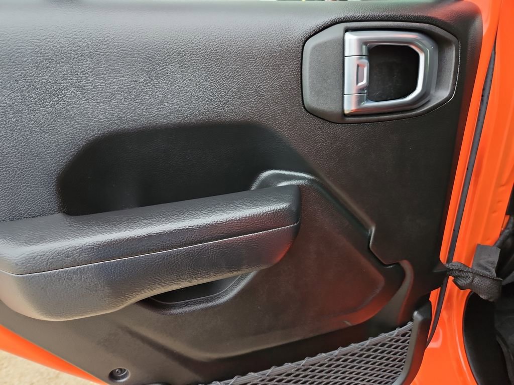 Used 2023 Jeep Wrangler Unlimited Sport AWD/4WD image 18