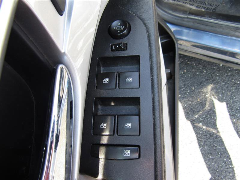 Used 2016 Chevrolet Equinox LT w/ Convenience Package image 11