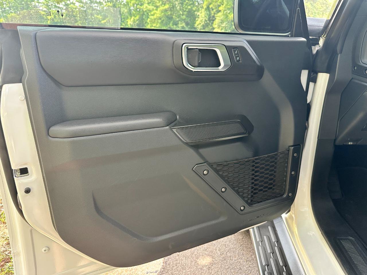 Used 2025 Ford Bronco Outer Banks AWD/4WD image 9