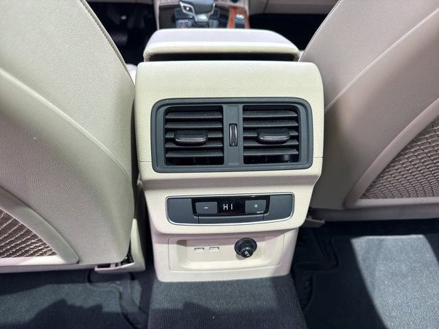 Used 2023 Audi Q5 2.0T Premium w/ Convenience Package image 12