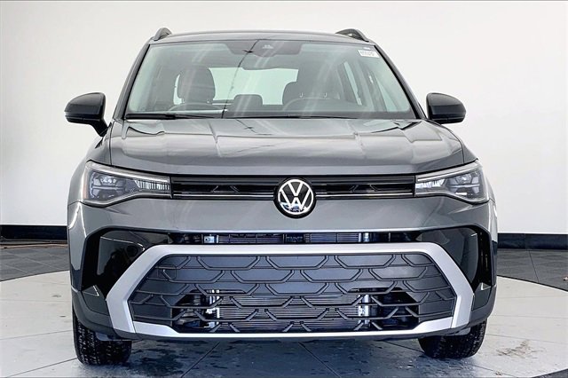 New 2026 Volkswagen Taos S image 3