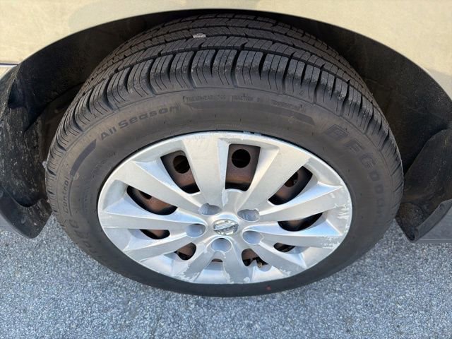 Used 2018 Nissan Sentra S image 16
