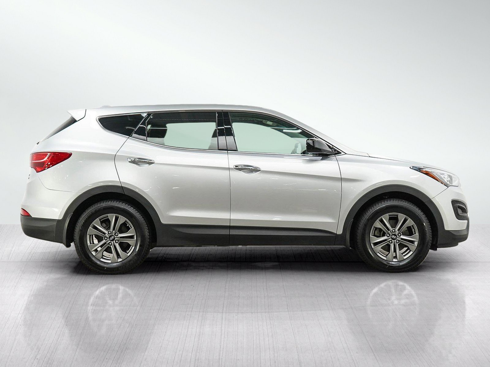Used 2015 Hyundai Santa Fe Sport AWD/4WD image 6