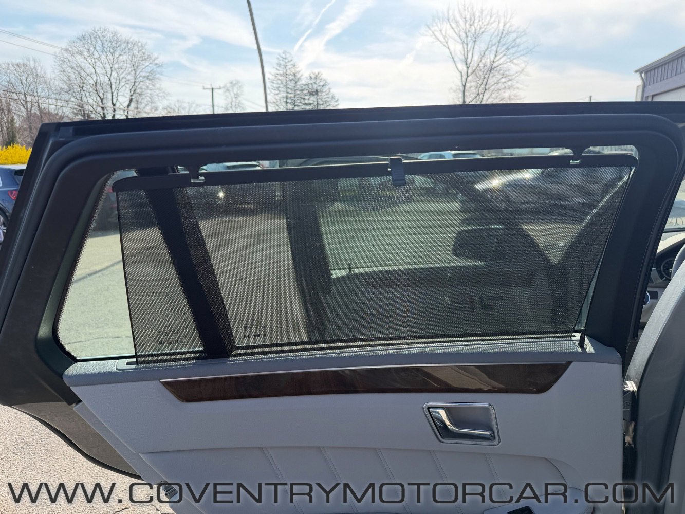 Used 2011 Mercedes-Benz E 350 4MATIC image 48