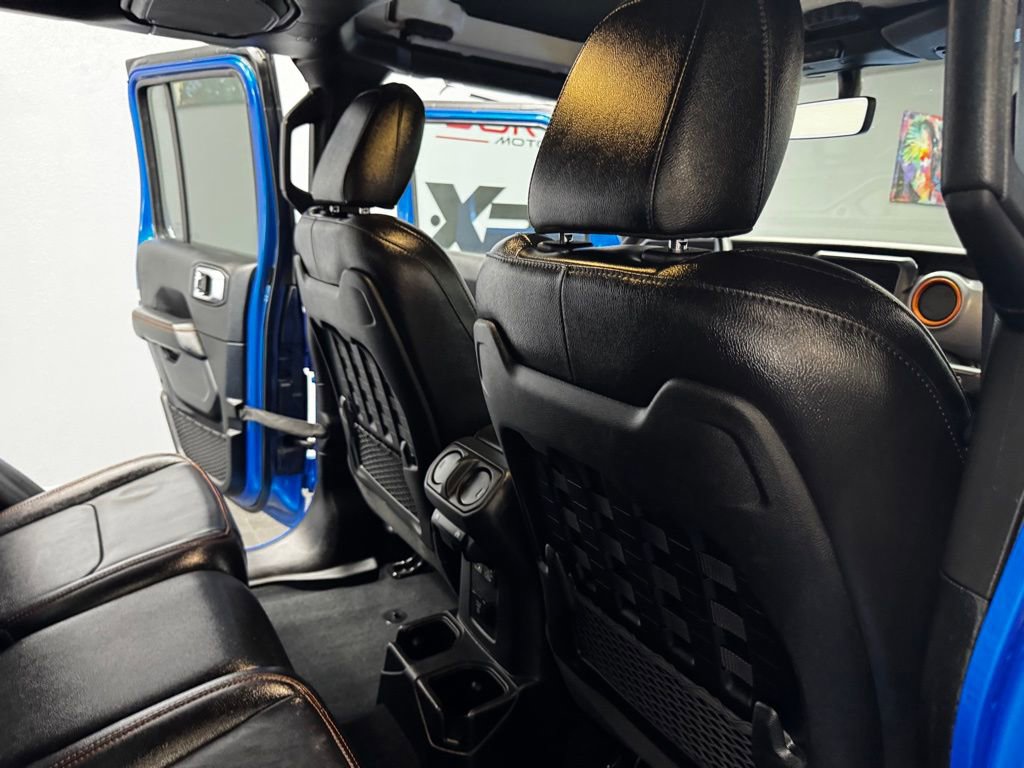 Used 2023 Jeep Gladiator Mojave w/ Cold Weather Group image 43