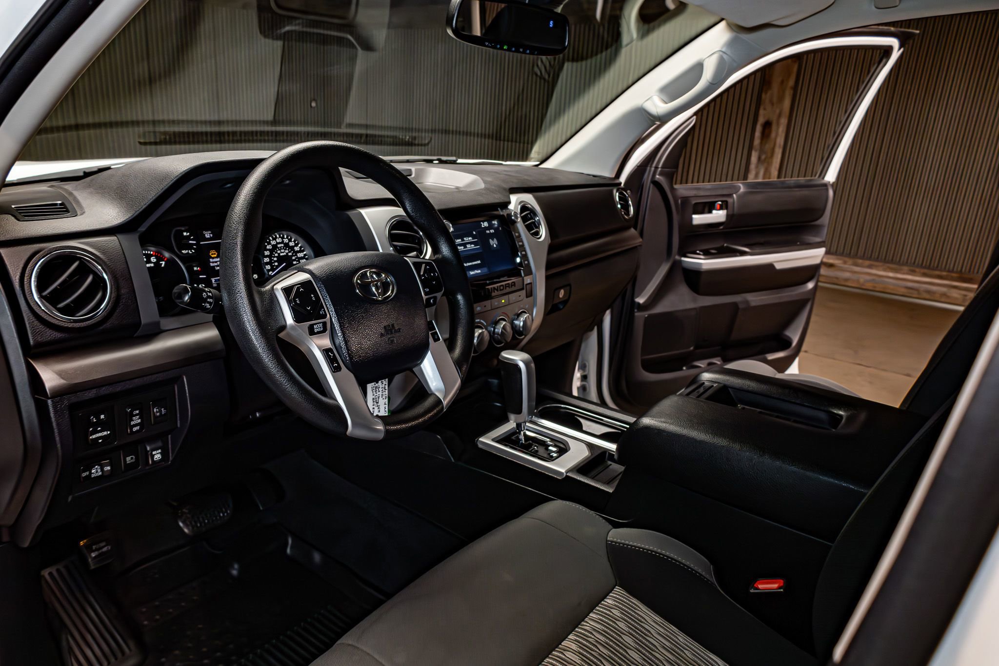 Used 2020 Toyota Tundra SR5 w/ SX Package AWD/4WD image 17