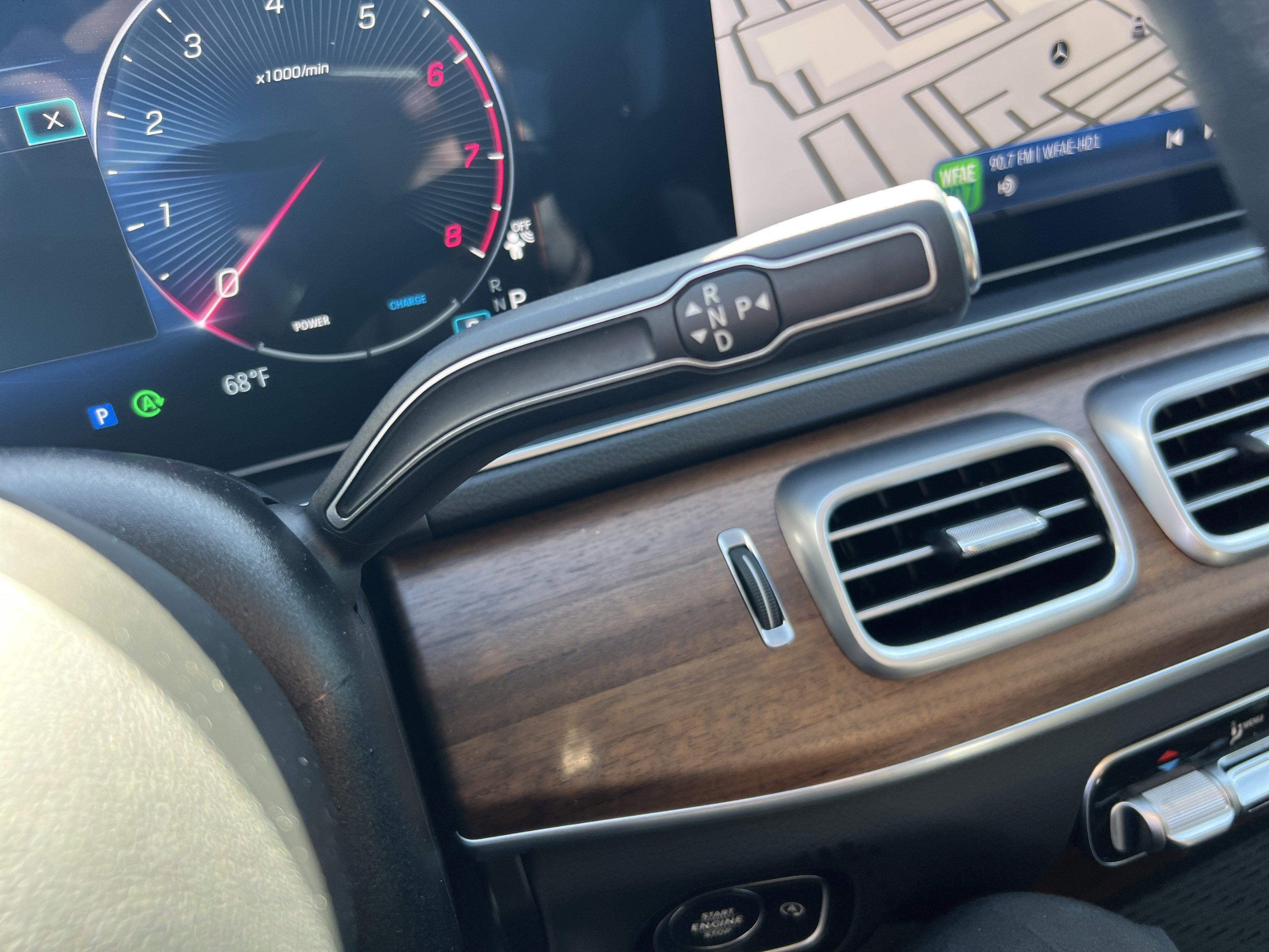 Used 2025 Mercedes-Benz GLE 350 4MATIC image 26