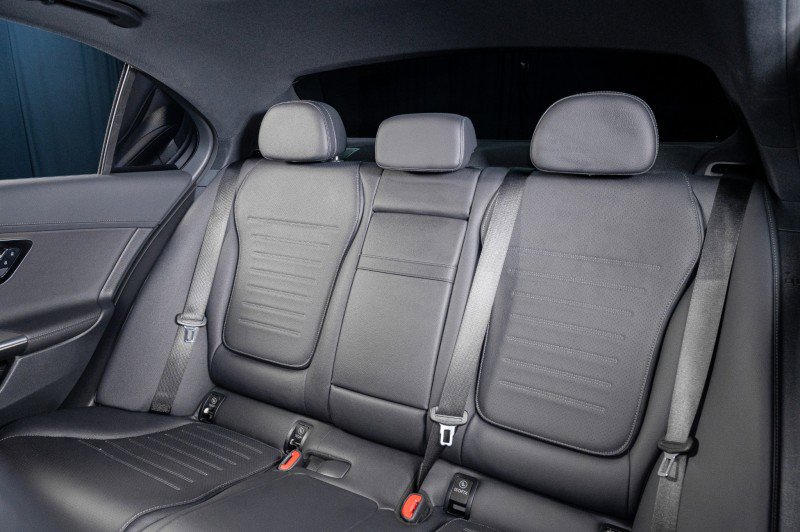 Used 2023 Mercedes-Benz C 300 Sedan image 26