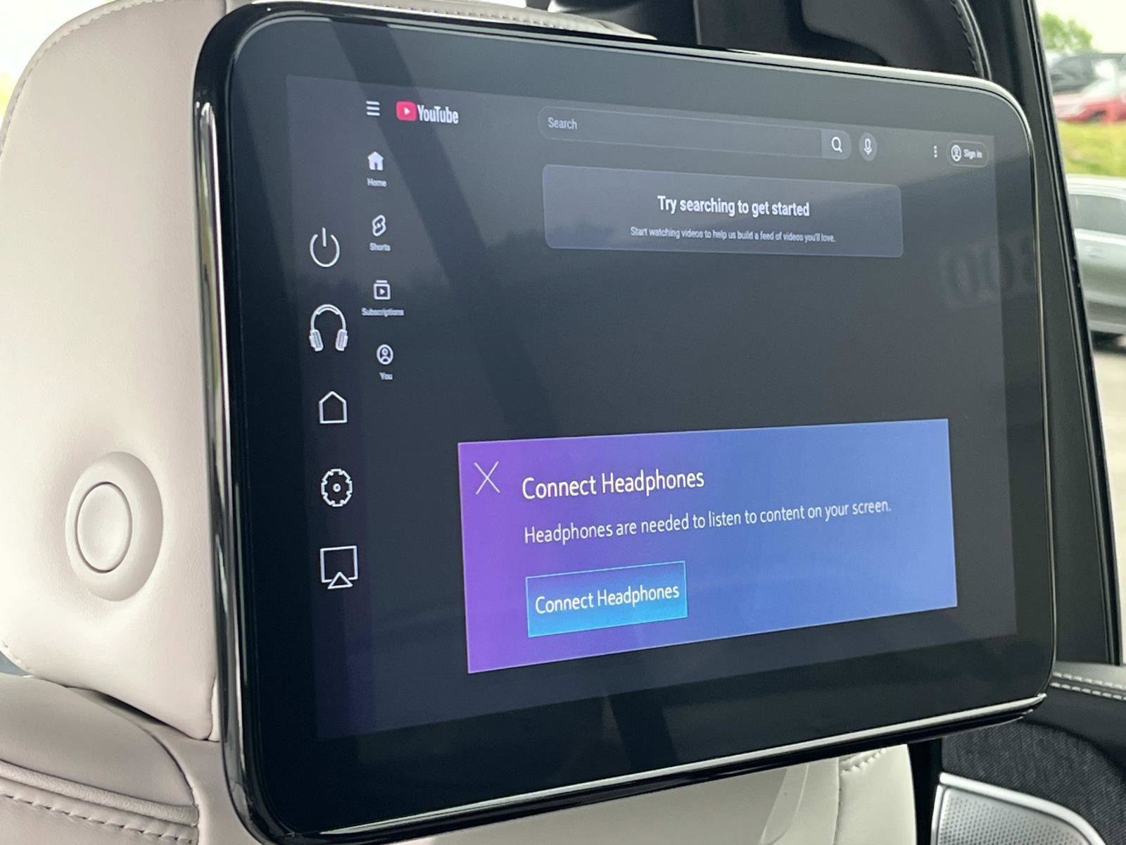 Used 2026 Cadillac Escalade Platinum Sport AWD/4WD image 18