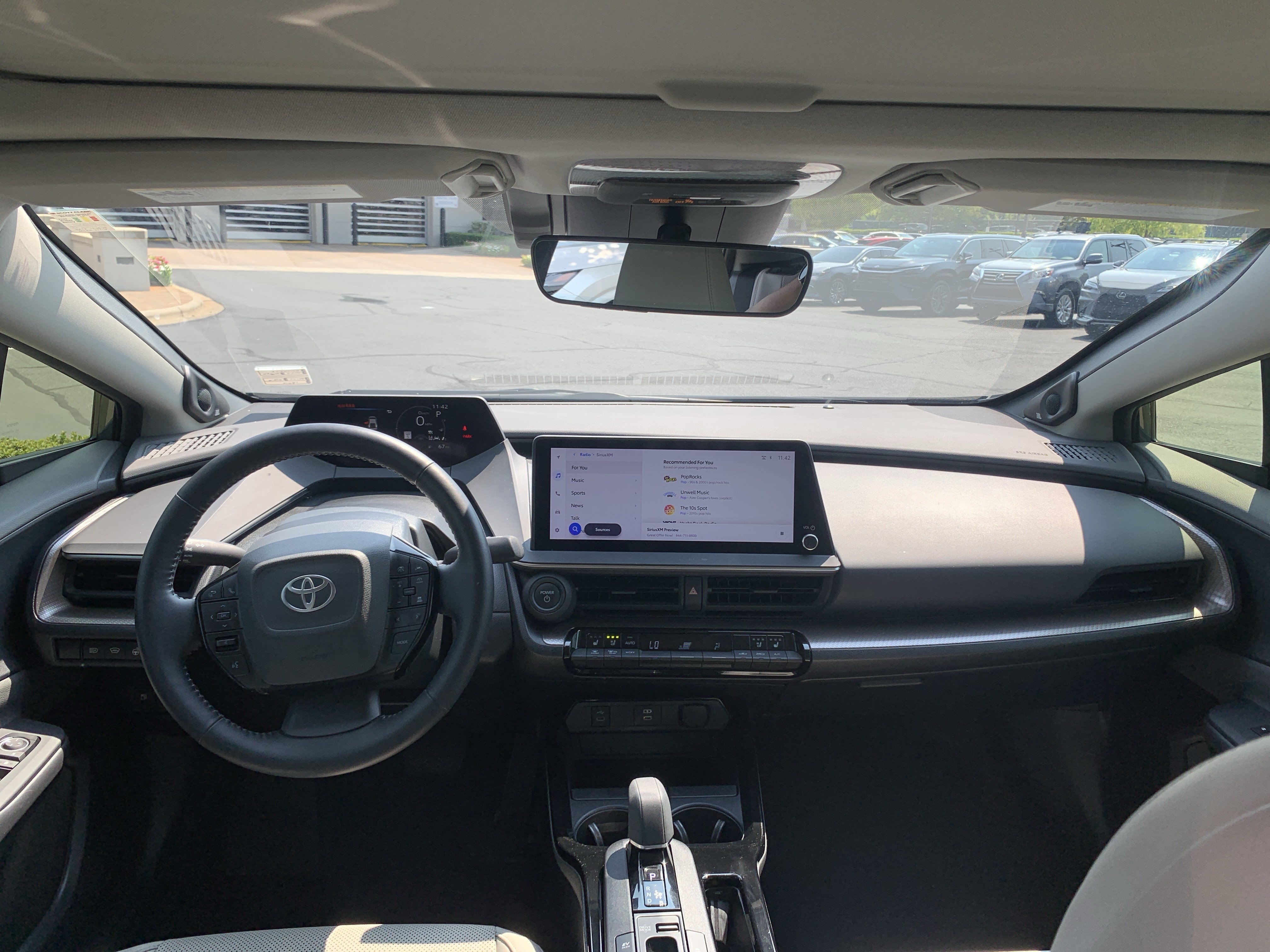 Used 2024 Toyota Prius Limited FWD image 30