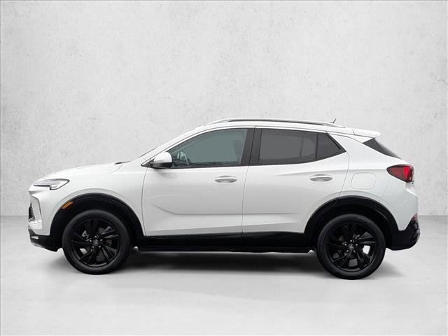 Used 2024 Buick Encore GX Sport Touring image 9