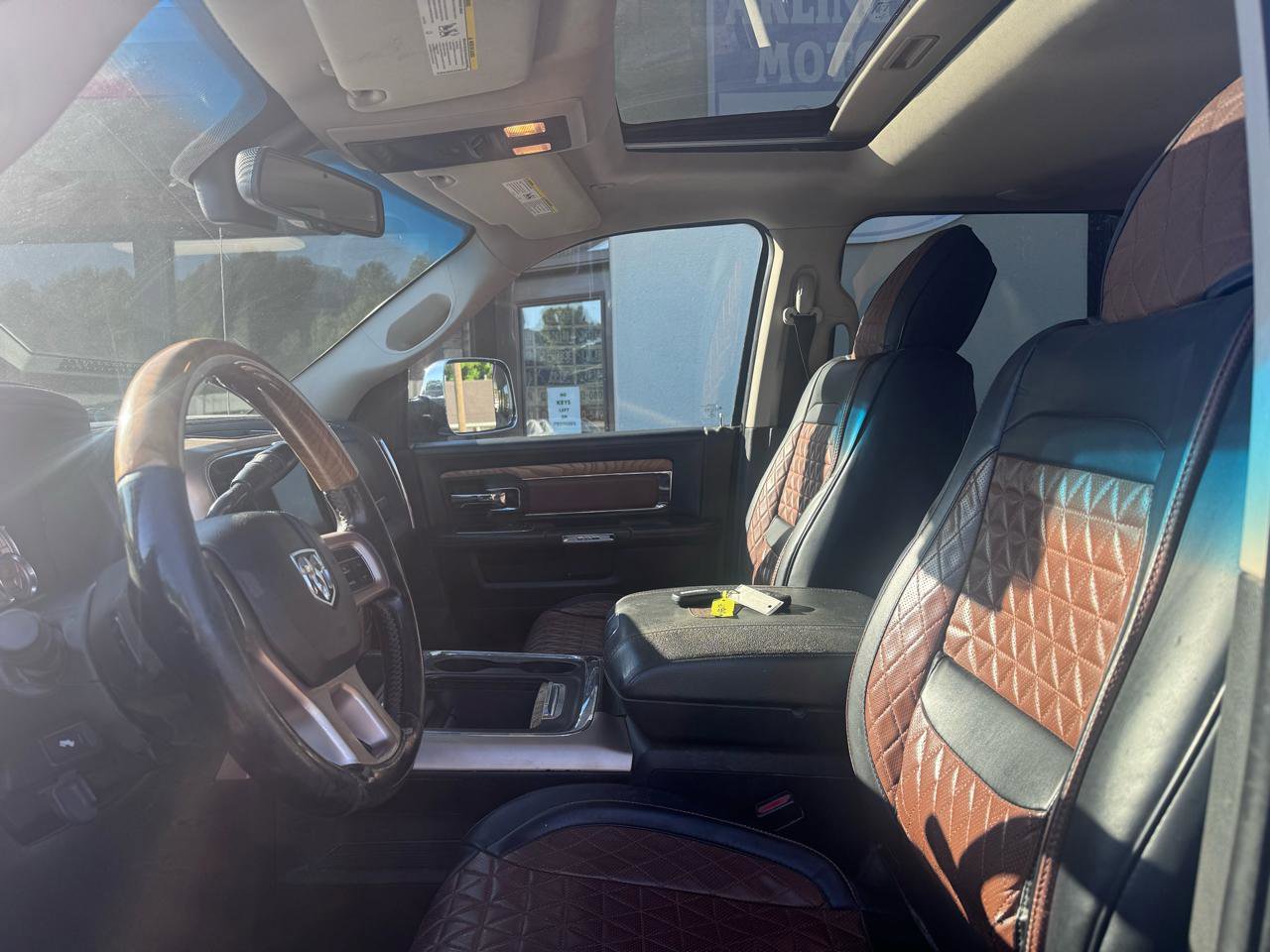 Used 2018 RAM 3500 Laramie Longhorn AWD/4WD image 16