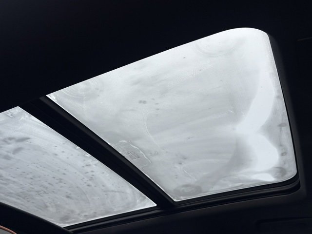 Certified 2025 GMC Yukon AT4 image 17