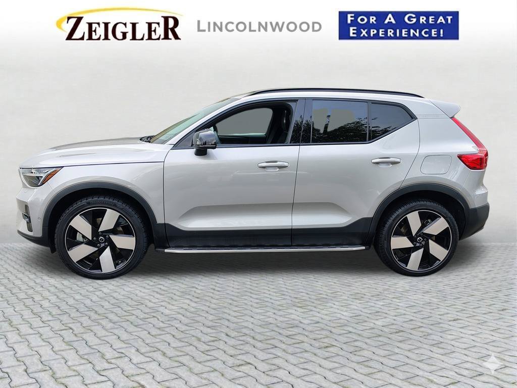 Used 2023 Volvo XC40 Recharge Ultimate AWD/4WD image 7