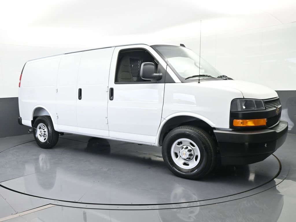 New 2025 Chevrolet Express 2500 w/ Driver Convenience Package image 8