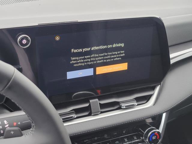 New 2026 Chevrolet Equinox LT w/ Convenience Package II image 17