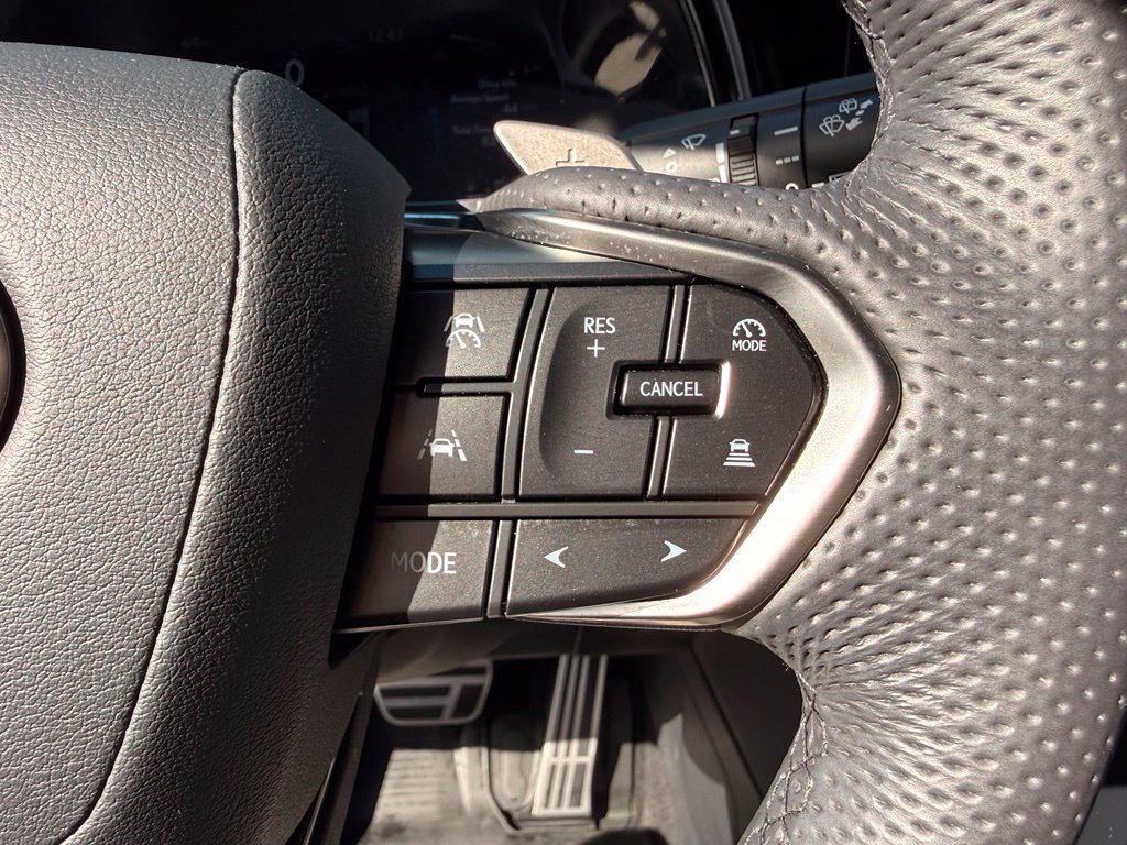 Used 2024 Lexus TX 500h AWD image 20