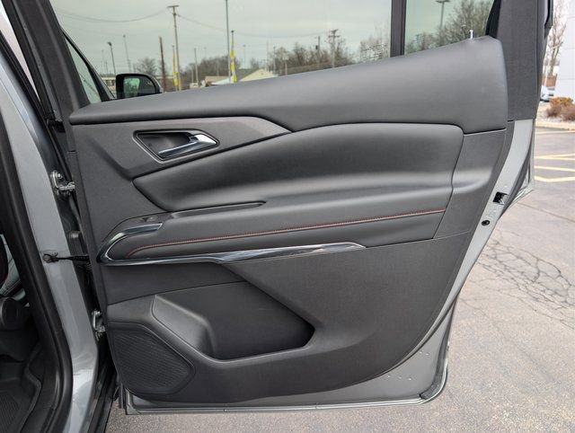 Used 2024 Chevrolet Traverse Z71 w/ LPO, Floor Liner Package image 18