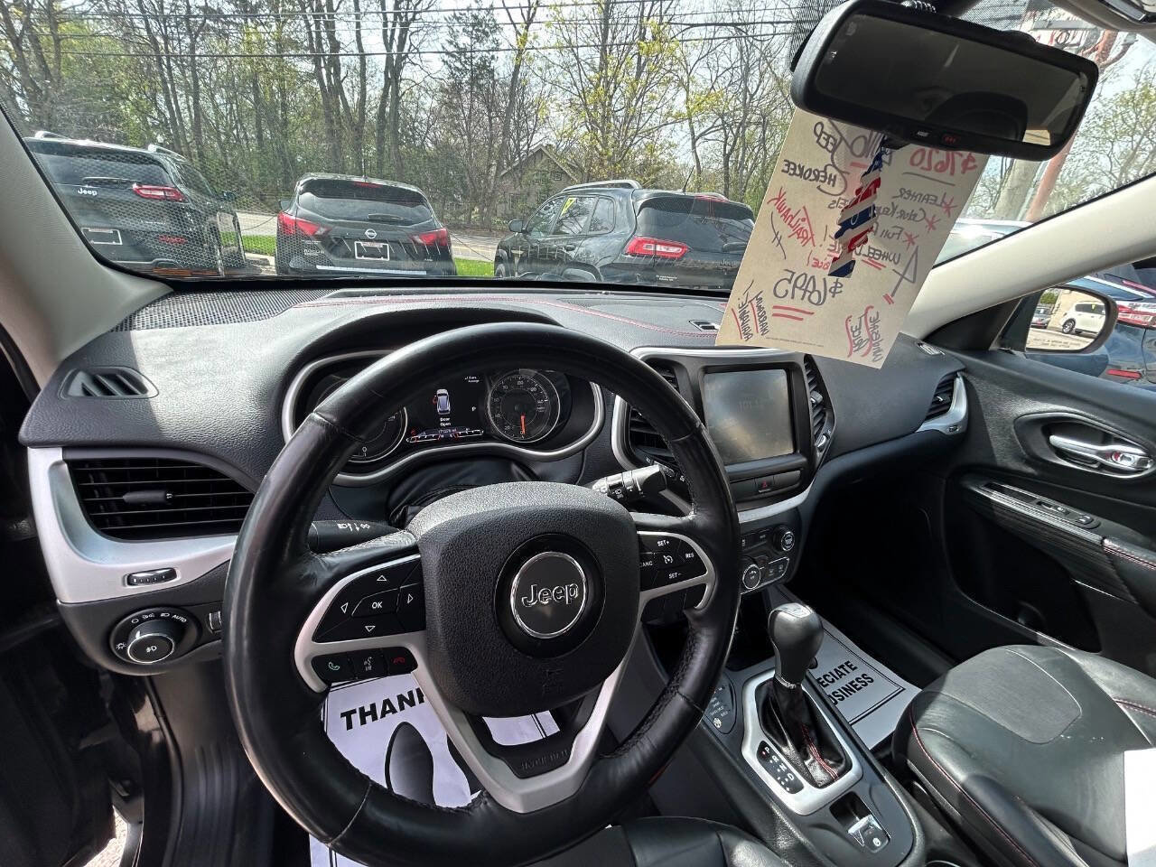 Used 2016 Jeep Cherokee Trailhawk w/ Cold Weather Group image 5