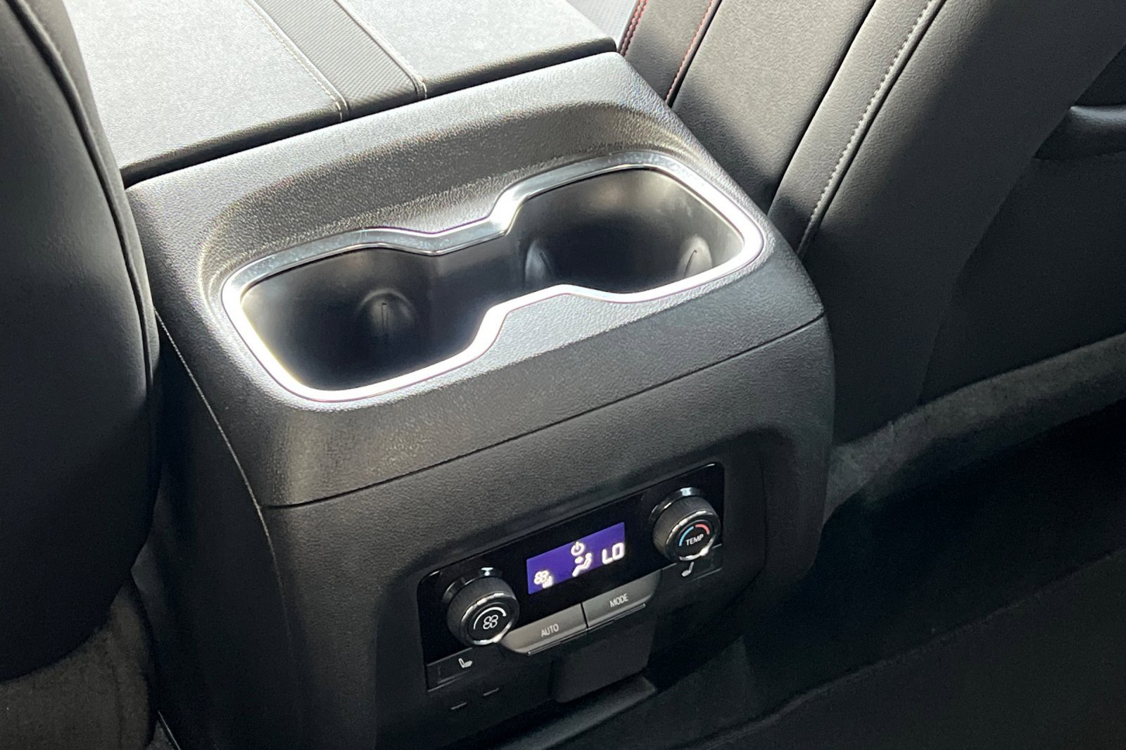 Certified 2024 Chevrolet Traverse RS w/ LPO, Floor Liner Package image 43