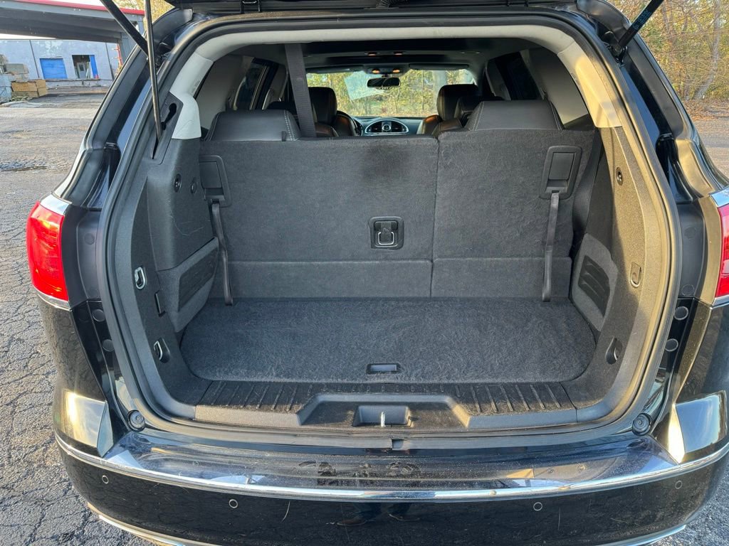 Used 2017 Buick Enclave Leather image 5