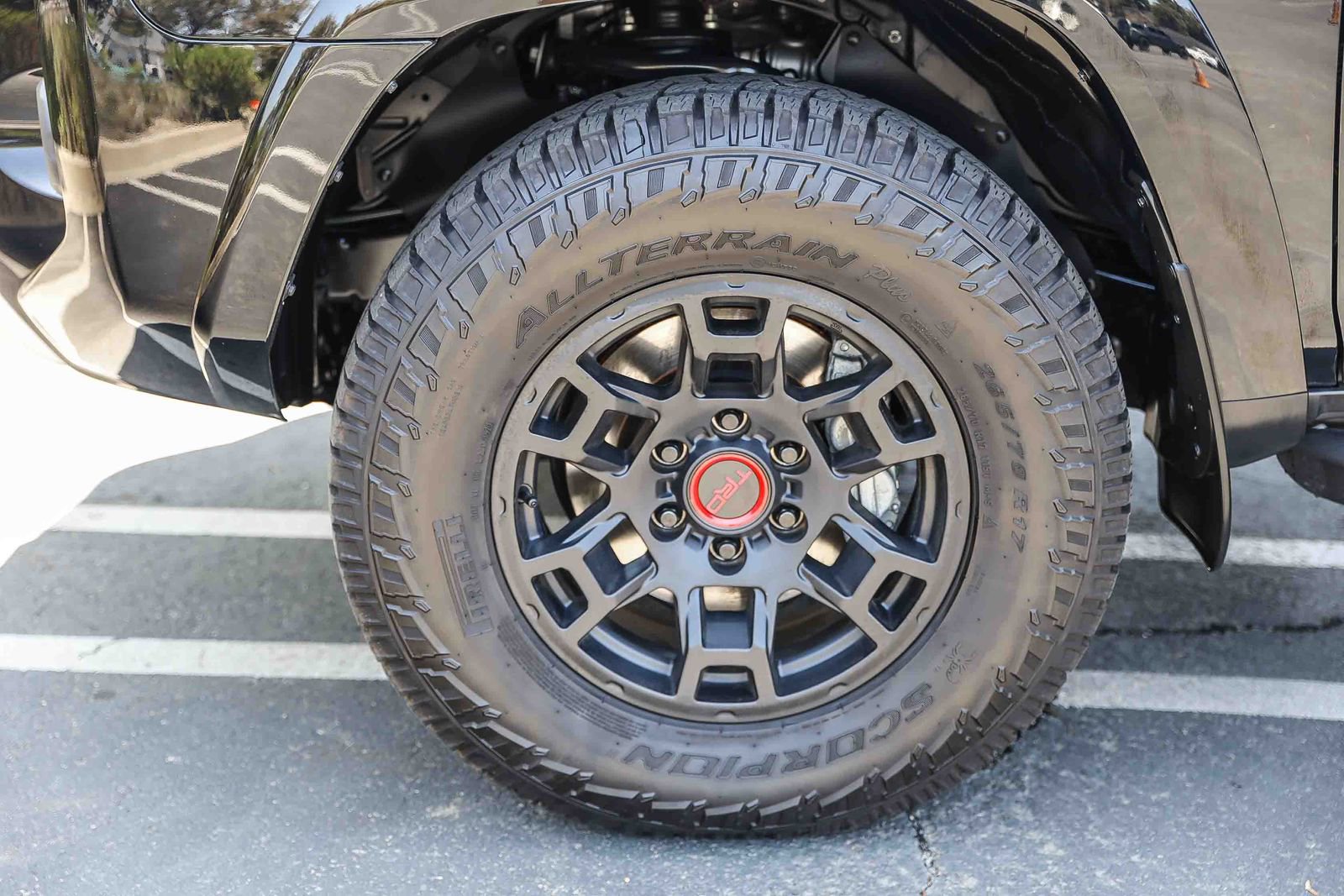 Certified 2024 Toyota 4Runner TRD Off-Road Premium w/ Off Road Premium Plus Package AWD/4WD image 9