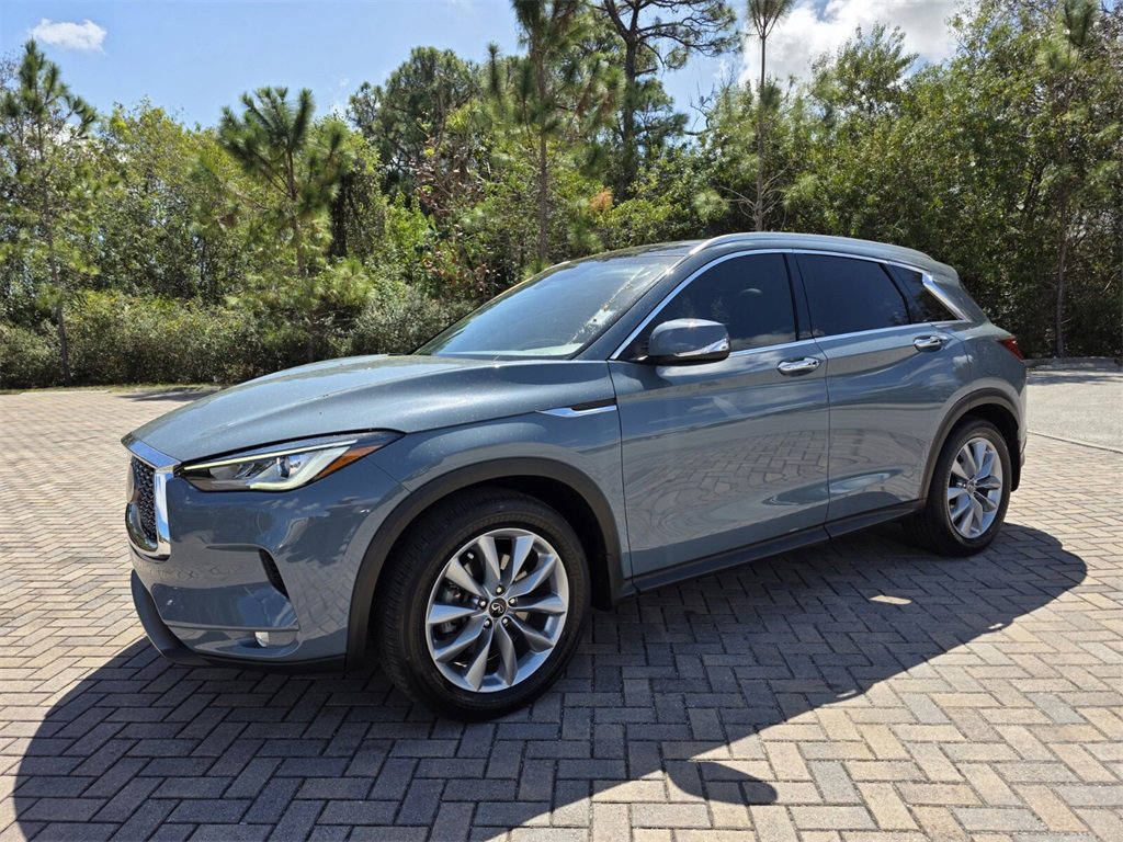 Used 2022 INFINITI QX50 Luxe image 3